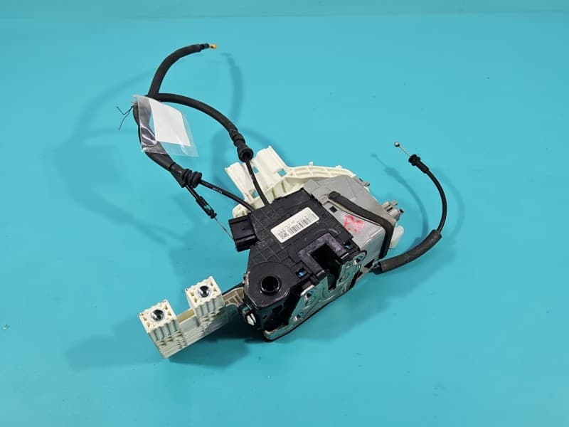 Zamek przód prawy Hyundai Tucson III 15-20 EUROPA 5 pin 81320-D7500