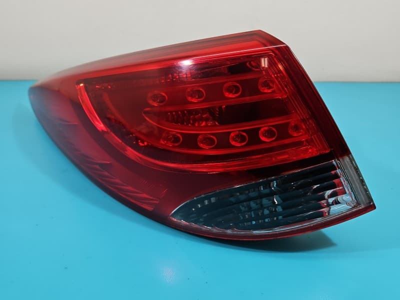Lampa tył lewa błotnika Hyundai Ix35 HB EUROPA 92401-2Y0