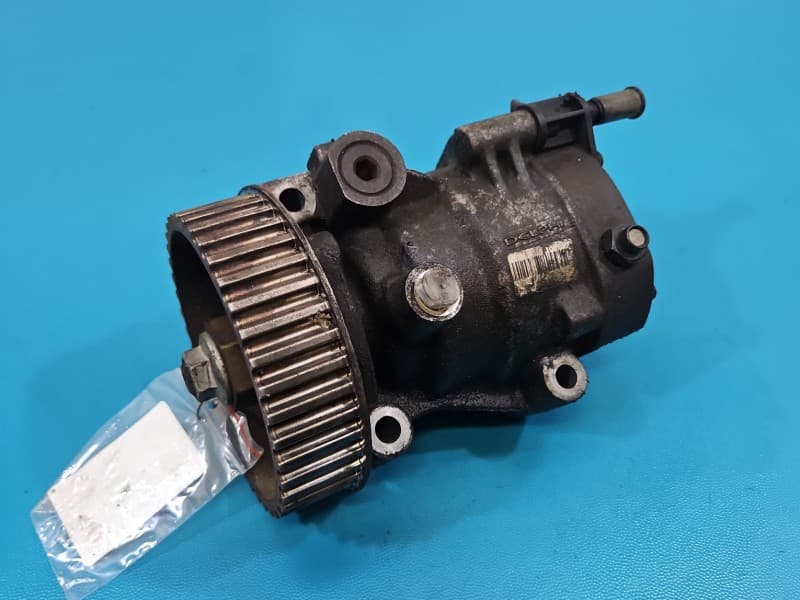 Pompa wtryskowa Renault Megane II 1,5 dci R9042A041A 8200057225