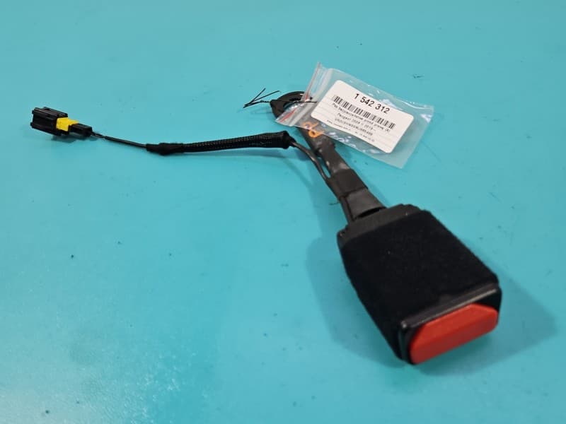Pas bezpieczeństwa przód prawy pasażera Peugeot 2008 II 19- 6350543