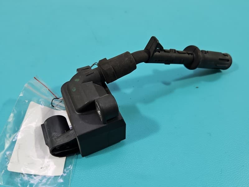 Cewka zapłonowa Mercedes CLS II C218 W218 218 4,7 V8 278922 4- Pin A2769060160 0221604032