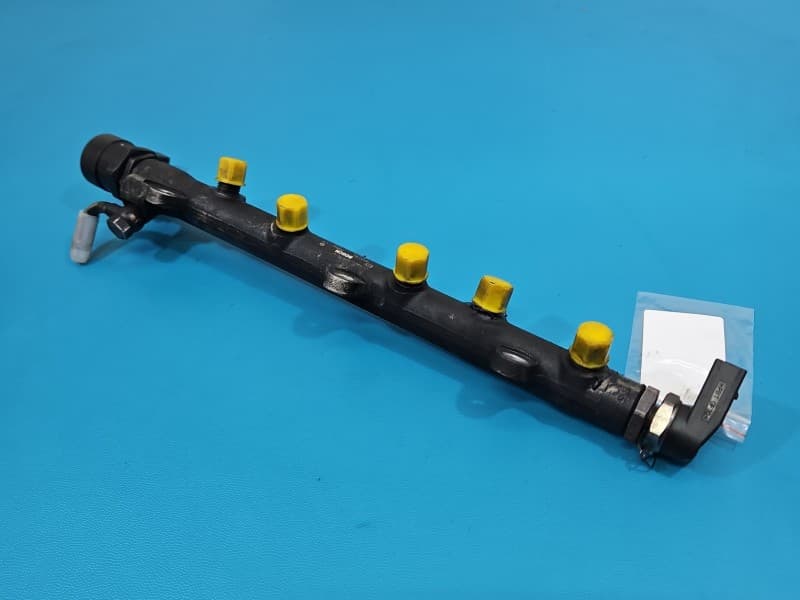 Listwa wtryskowa CZUJNIKI Bmw e46 2,0d 0445214030