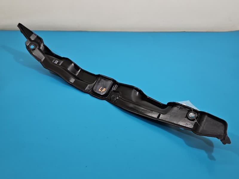 Osłona ZAŚLEPKA PLASTIK Za błotnikiem. Lp Hyundai Elantra VI 15-20 84141-F2000