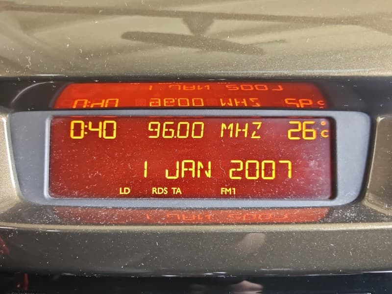 Wyświetlacz monitor Citroen C3 II 09-16