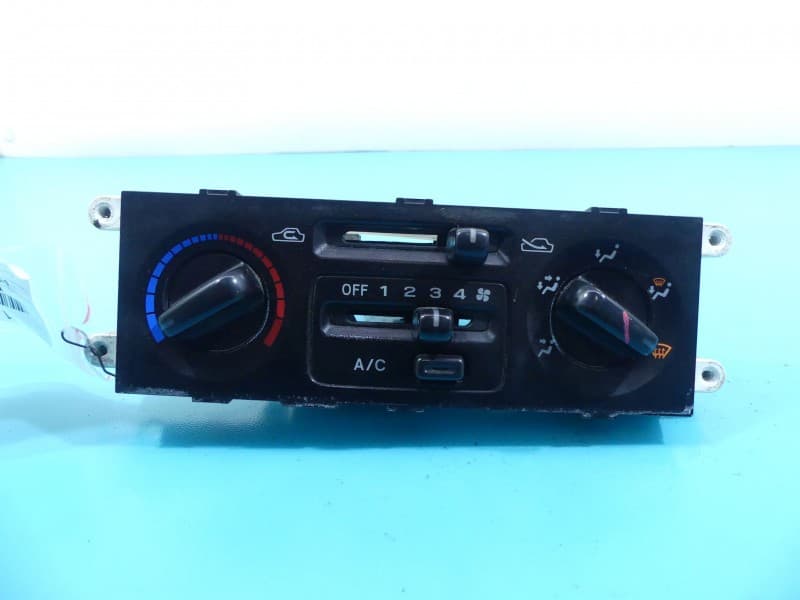 Konsola panel nawiewu Subaru Forester I SF
