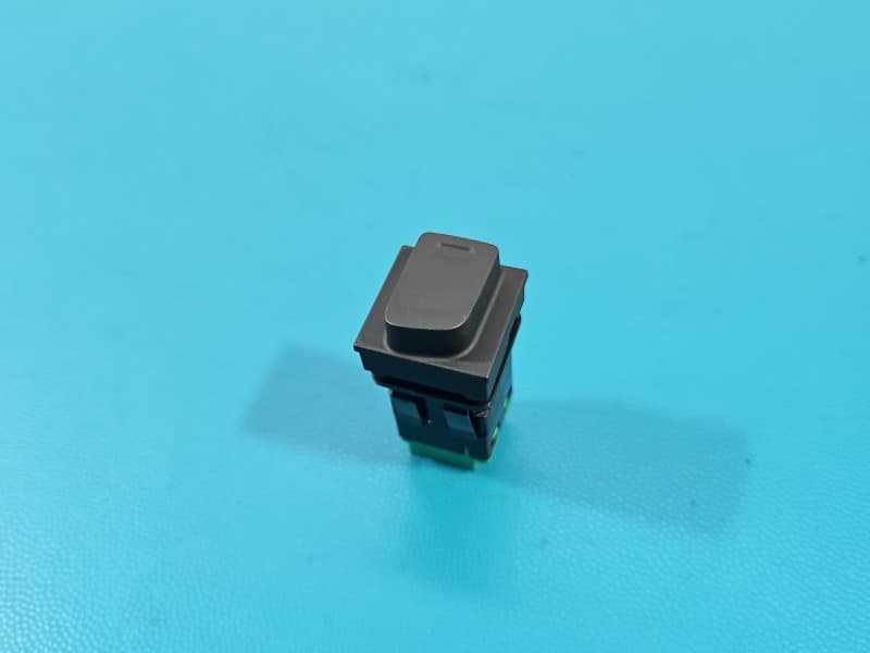 Przełącznik asystenta pasa ruchu Toyota Proace City 98381606ZD