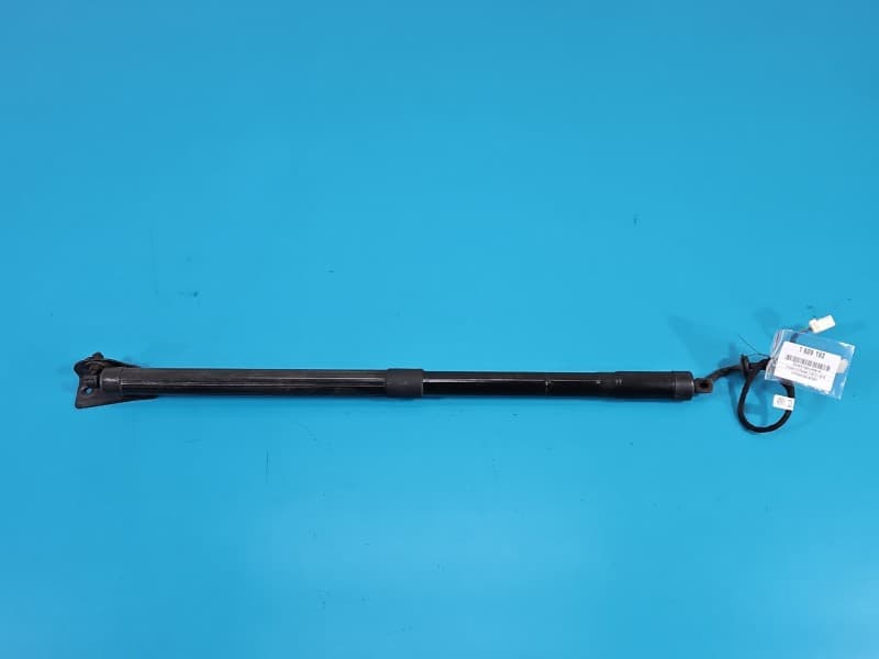 Siłownik klapy prawy teleskop Citroen C4 Picasso II 13-19 004587