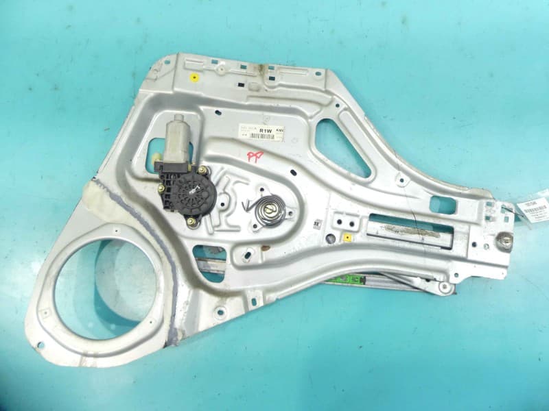 Podnośnik przód prawy SZYBY WINDA 83480-1F010 Kia Sportage II 04-10 2pin 5d HB