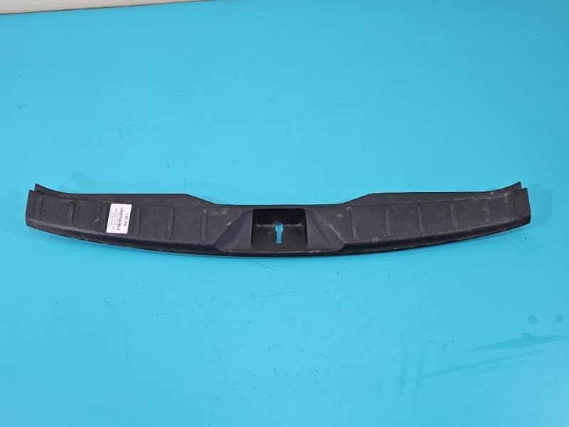 Osłona ZAŚLEPKA PLASTIK OSŁONA PASA TYLNE GO BAGAZNIKA Subaru Forester IV SJ 12-18 94026SG000