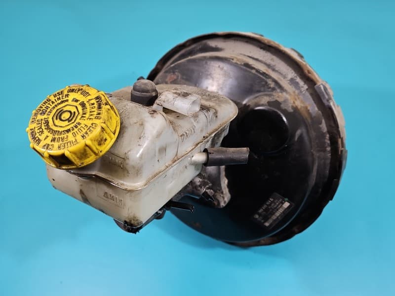 Serwo hamulcowe Vw Transporter T5 1,9 tdi 7H0612101G