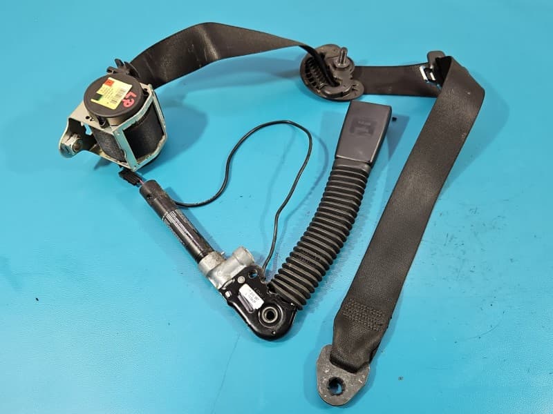 Pas bezpieczeństwa przód lewy kierowcy Bmw e60 e61 EU 601629800D 7210887