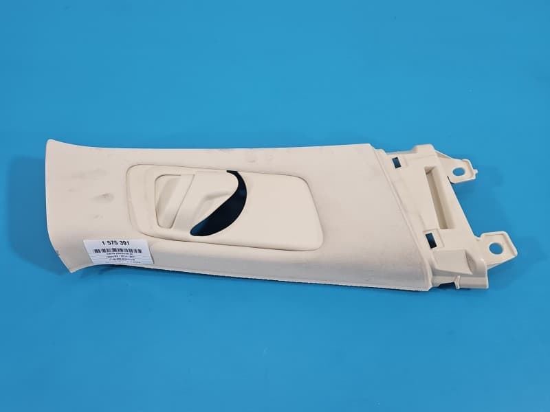 Osłona ZAŚLEPKA PLASTIK OSŁONA SŁUPKA PRAWA LEXUS NX I 14-21 62410-78010