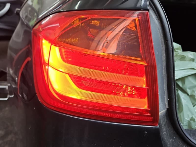 Lampa tył lewa błotnika bmw F30 sedan EUROPA 7259893
