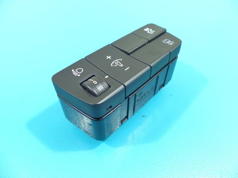Przełącznik włącznik świateł kia Stonic 17-20 93700-H8AK0 40C10D-1000