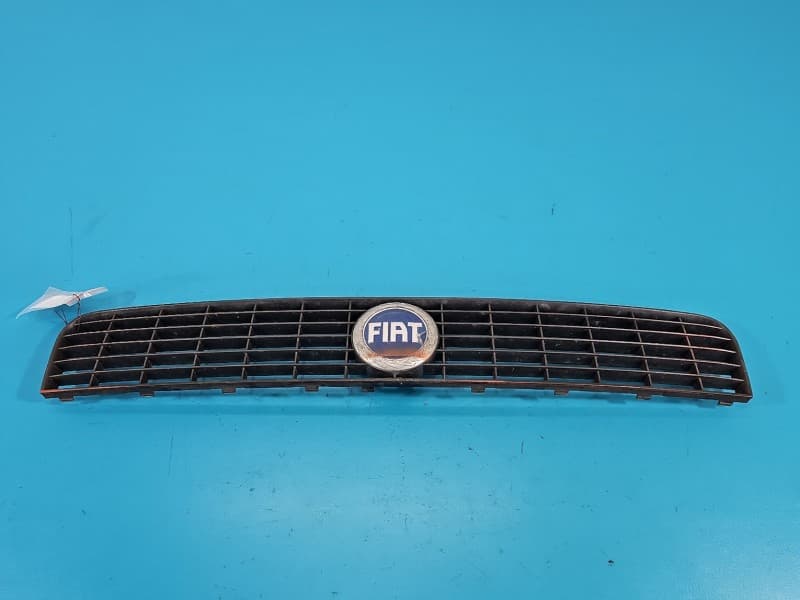 Atrapa grill Fiat Grande Punto FT0701901 5875