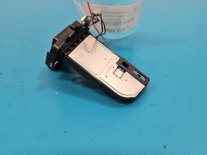 Przepływomierz Ford Kuga Mk1 I 08-13 2,0 TDCI 4-PIN 7M5112B579BB