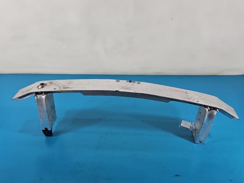 Wzmocnienie zderzaka przód belka Mercedes W177 przednie 149