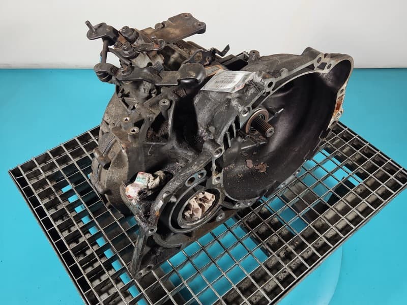 Skrzynia biegów S614JE Kia Sportage II 04-10 2,0 crdi D4EA