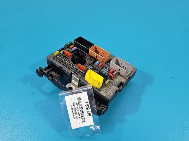 Sterownik moduł BSM Peugeot 308 I T7 967587840