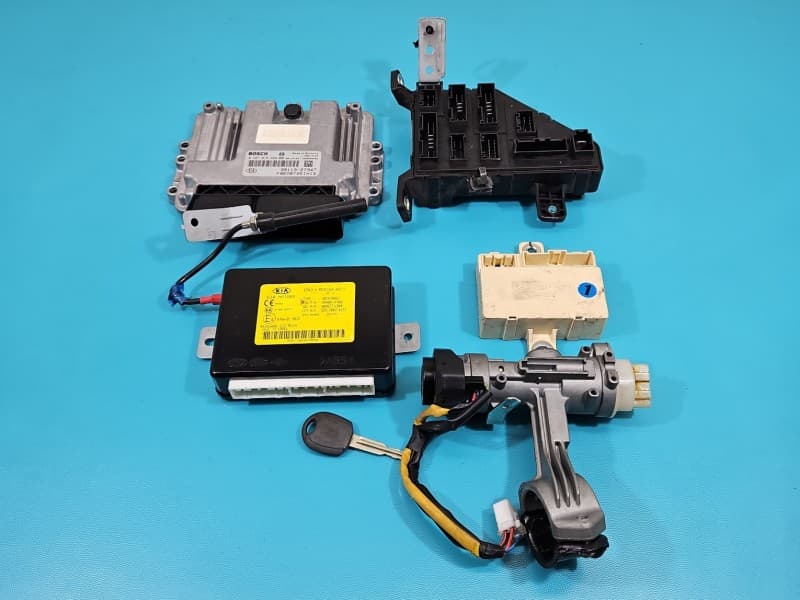 Komputer Sterownik silnika Kia Sportage II 04-10 2,0 crdi 0281015369 39113-27347