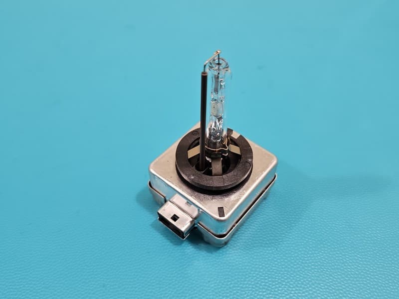 ŻARNIK STARTER ZAPŁONNIK CEWKA XENON Mercedes ML W164 66140