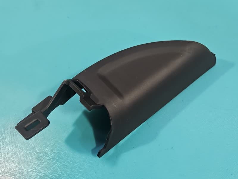 Osłona ZAŚLEPKA PLASTIK Lusterka drzwi prawych MG MG3 24- 11556699