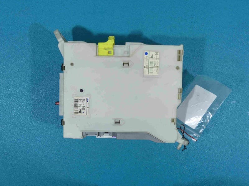Sterownik moduł LEXUS IS II 05-13 8273-53021