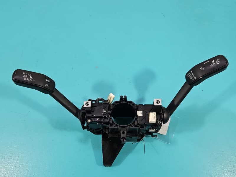 Przełącznik zespolony Vw Passat B8 5Q0953521AF 5Q0953502