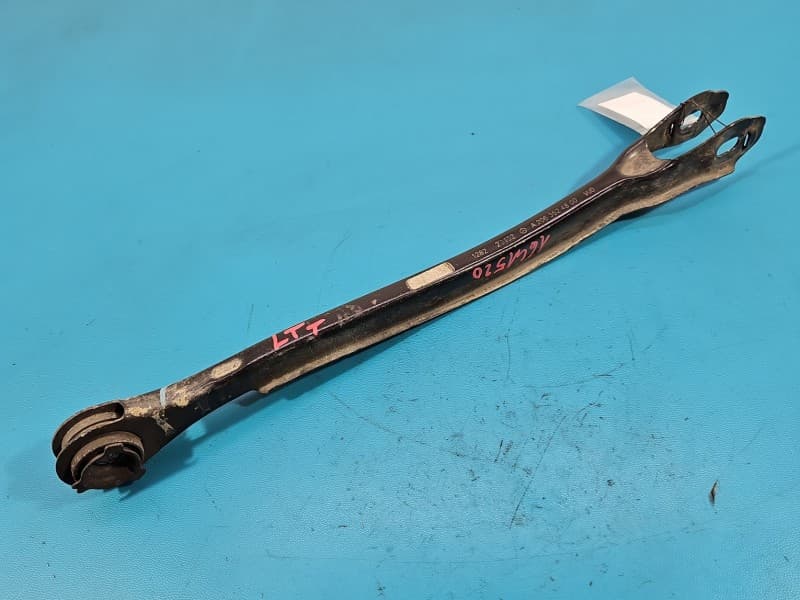 Wahacz tył lewy Mercedes W206 A2063524800