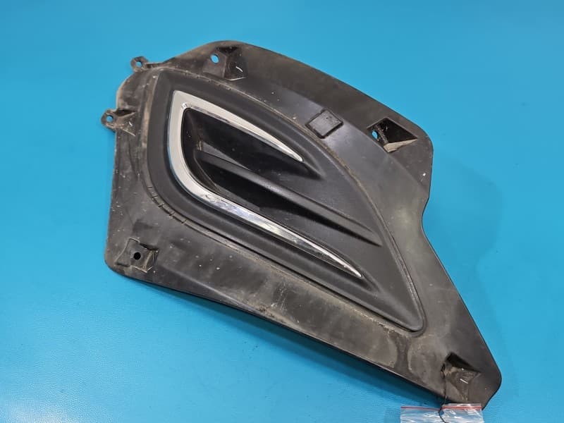 Zaślepka kratka zderzaka prawa atrapa Hyundai I20 I 08-14 86528-1J500