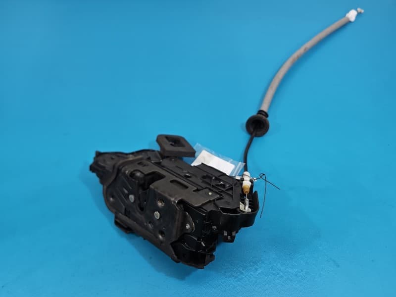 Zamek przód lewy Skoda Octavia IV EUROPA 7 pin 5TB837015B
