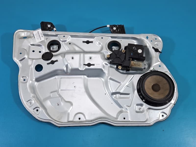 Podnośnik przód lewy SZYBY WINDA 6Q2959802A Vw Polo IV 9N 5-DRZWI 32PIN 5d HB
