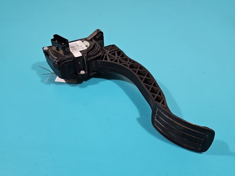 Pedał gazu potencjometr Toyota Proace II 16- 2,0 D4D 86ET401874645 9674829780
