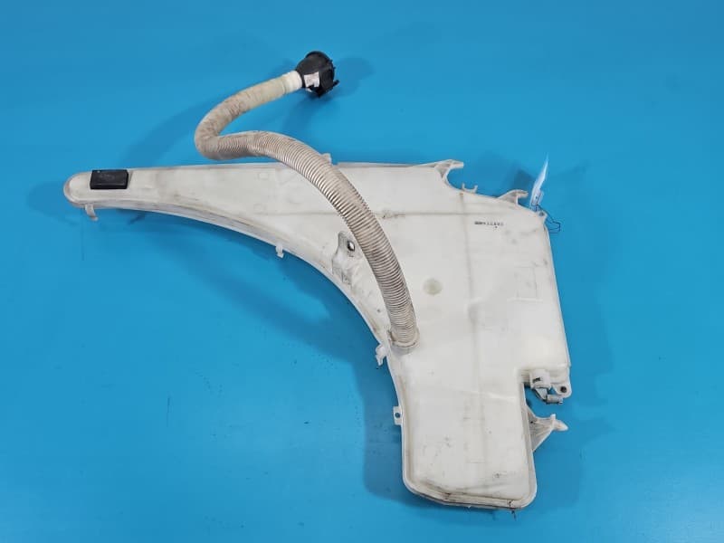 Zbiornik Zbiorniczek płynu spryskiwacza Bmw e90 2992304