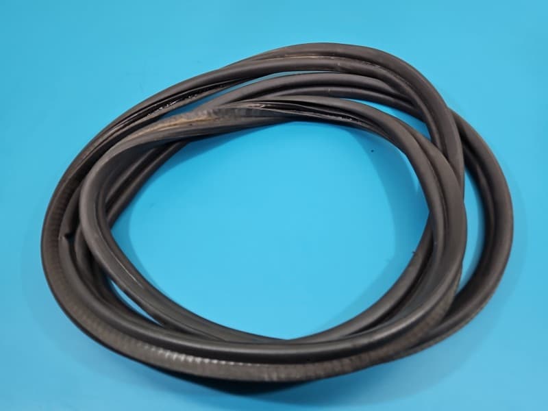 Uszczelka klapy BMW G30 7366401