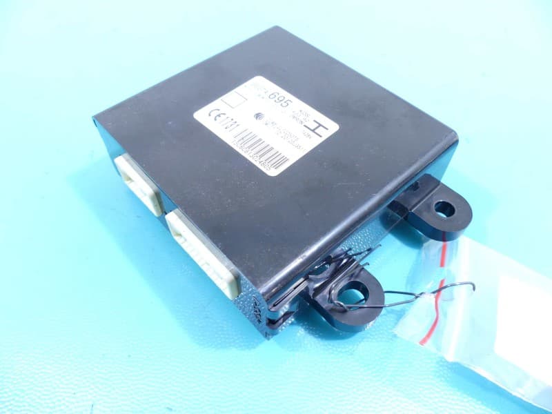 Sterownik moduł DRZWI Mitsubishi Outlander III 12-22 8637A695