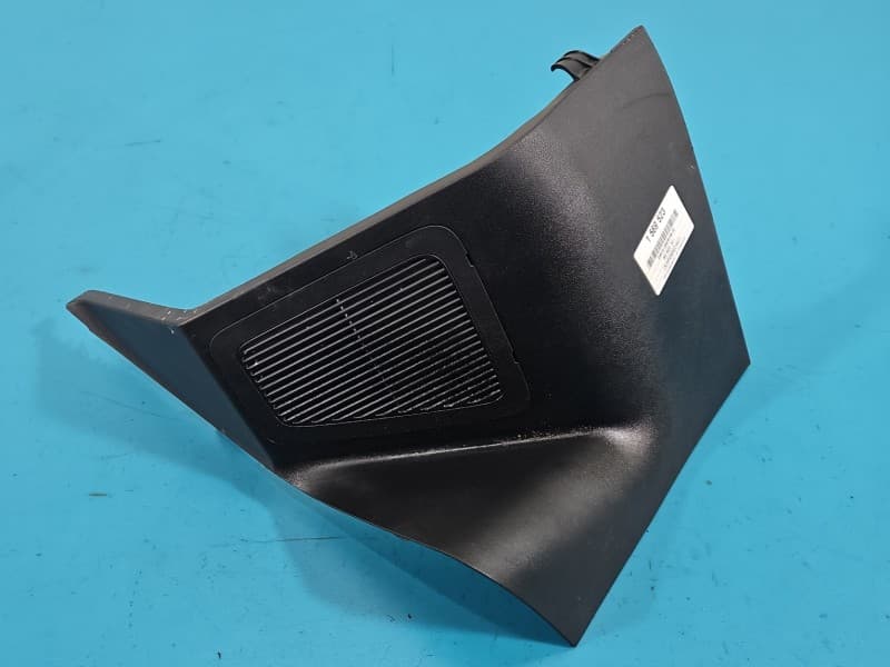 Osłona ZAŚLEPKA PLASTIK Baterii tył prawa MG MG3 24- 11205628