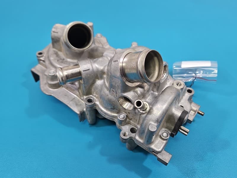 Pompa wody Skoda Fabia IV 1,0 tsi 05E121117K