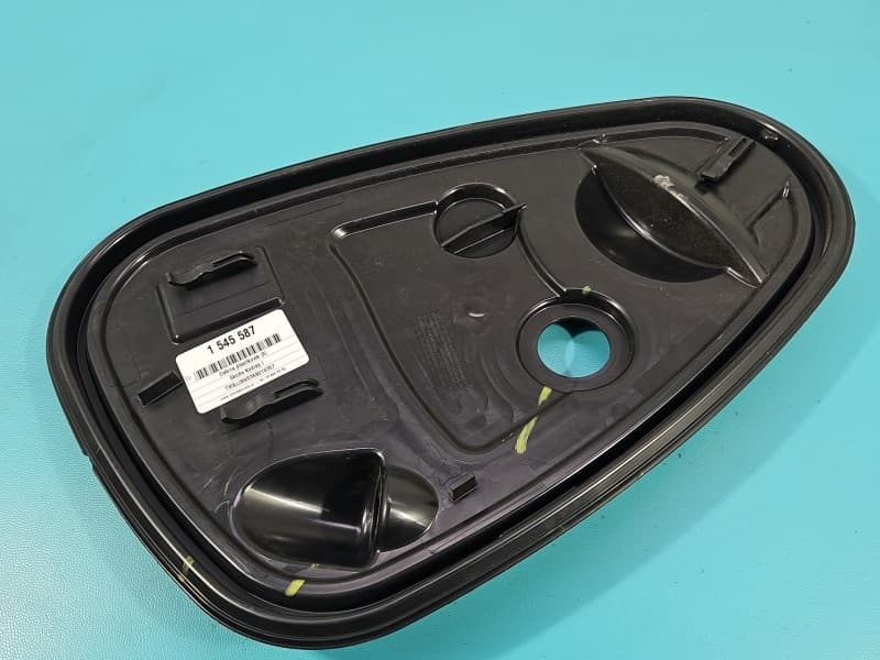 Osłona ZAŚLEPKA PLASTIK DRZWI PRZÓD LEWE Skoda Kodiaq I 565837915A 565837915B