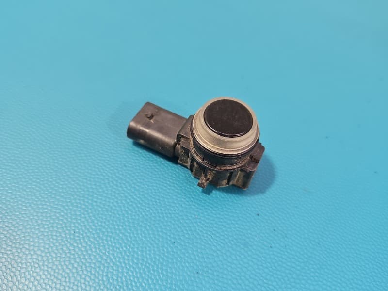 Czujnik parkowania PDC Jeep Renegade 14- 095 0263033852