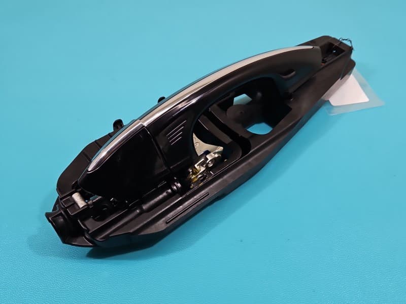Klamka przód lewa zewnętrzna Ford S-max II MK2 ES73-F22465-HD MF Absolutna czerń