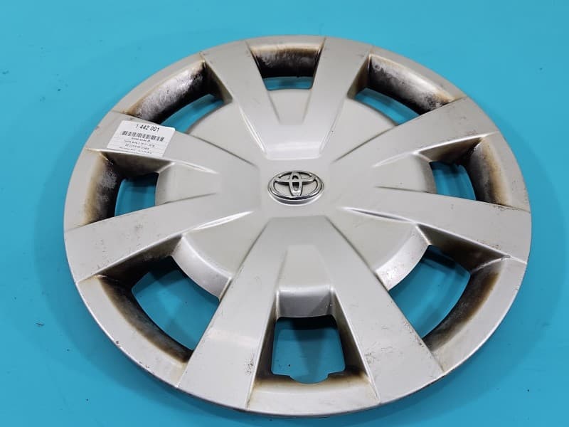 Kołpak sztuka Toyota Auris II {średnica}