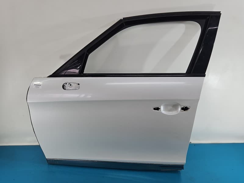 DRZWI PRZÓD LEWE KIEROWCY Citroen DS5 11-15 5d KWED