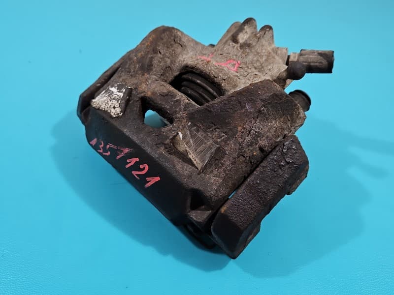 Zacisk przód lewy Citroen C4 picasso I 06-13 1,6 16V
