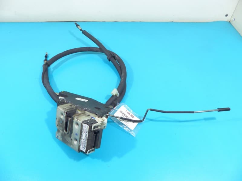 Zamek przód prawy Maserati Ghibli III 13- EUROPA 6PIN 68195787AA 670003103
