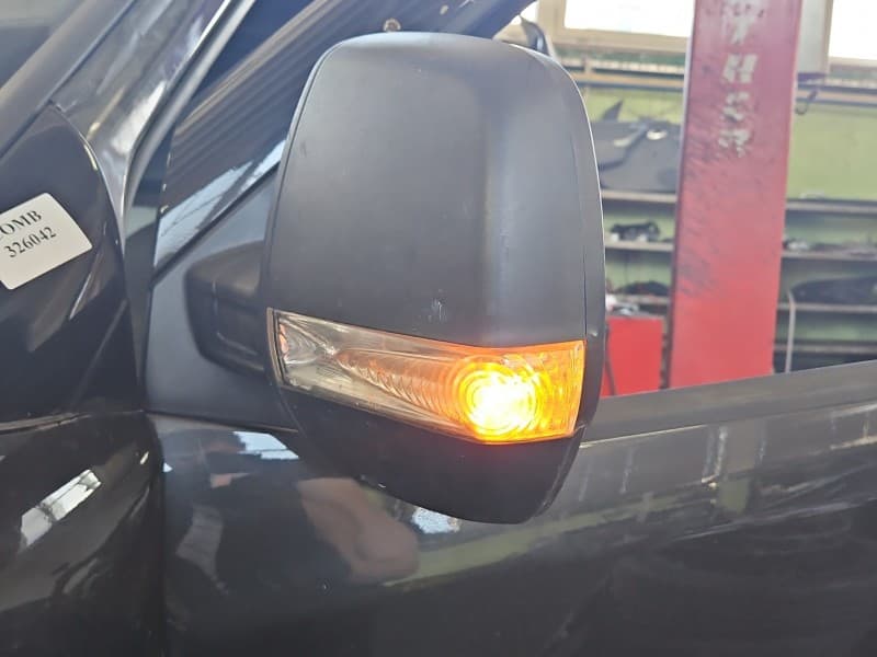 Lusterko lewe Opel Combo D europa