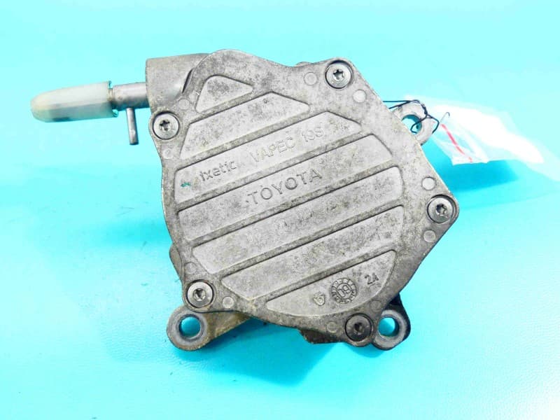 Pompa vacum Toyota Avensis III T27 2,0 D4D 06100945