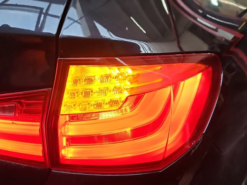 Lampa tył prawa błotnika Bmw f10 f11 kombi EUROPA
