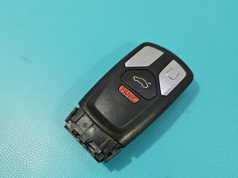 PILOT KLUCZYK KEYLESS AUDI Q7 II 4M 4M0959754AA