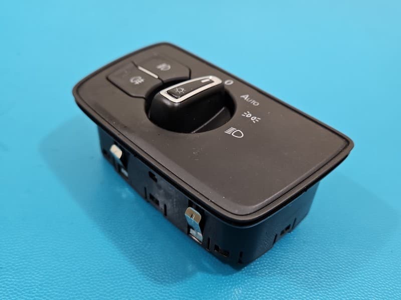 Przełącznik włącznik świateł Vw Passat B8 3G0941633H